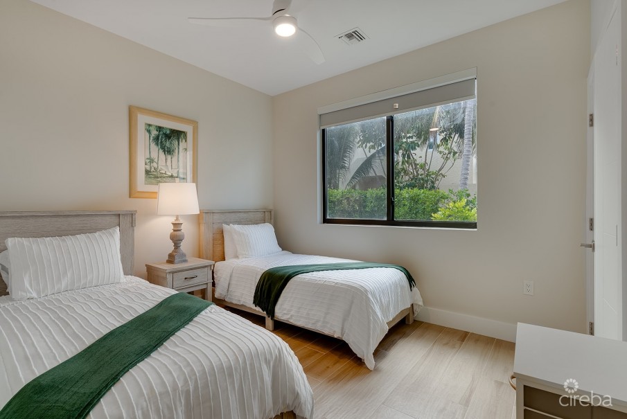 SILVER REEF RESIDENCES UNIT 1 - Image 7