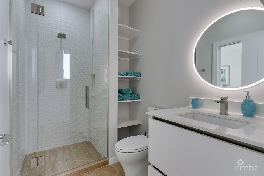 SILVER REEF RESIDENCES UNIT 1 - Image 11