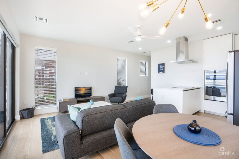 SILVER REEF RESIDENCES UNIT 3 - Image 10
