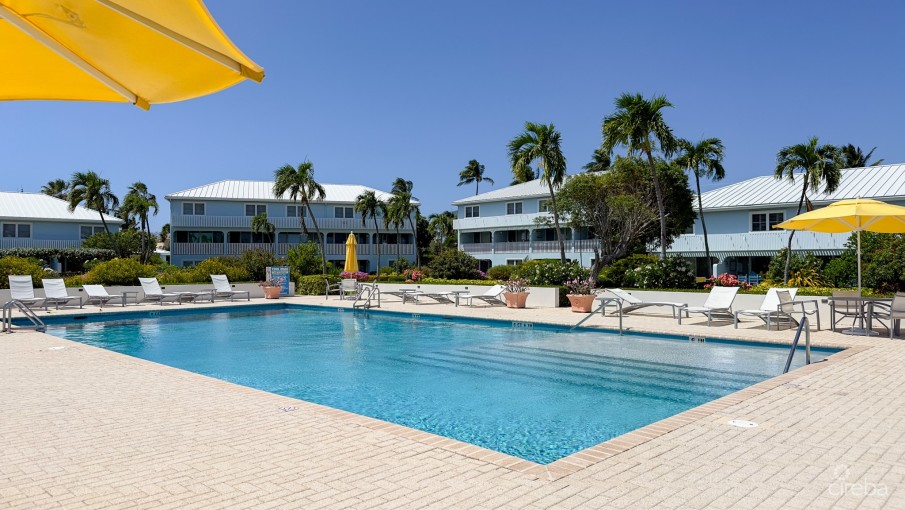 SILVER SANDS CONDO SEVEN MILE BEACH - Image 12