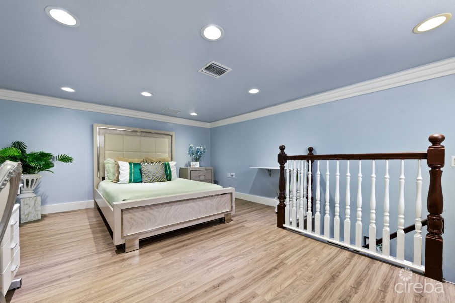 SINGLE FAMILY GEM IN NORTH SOUND ESTATES - Image 16