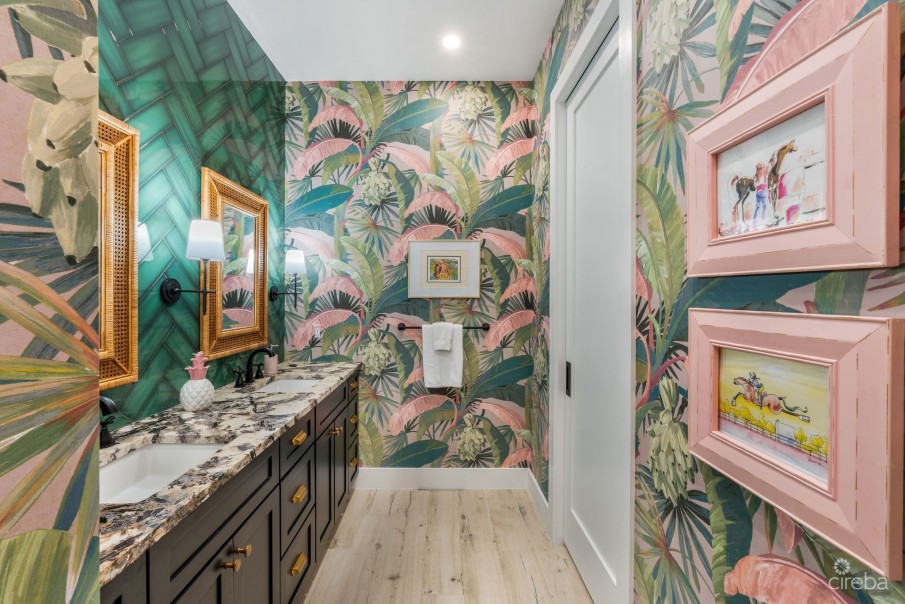 SPOTTS BEACH COTTAGE - Image 14