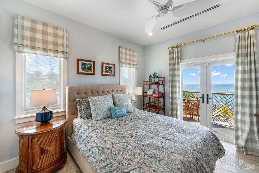 SPOTTS BEACH COTTAGE - Image 21