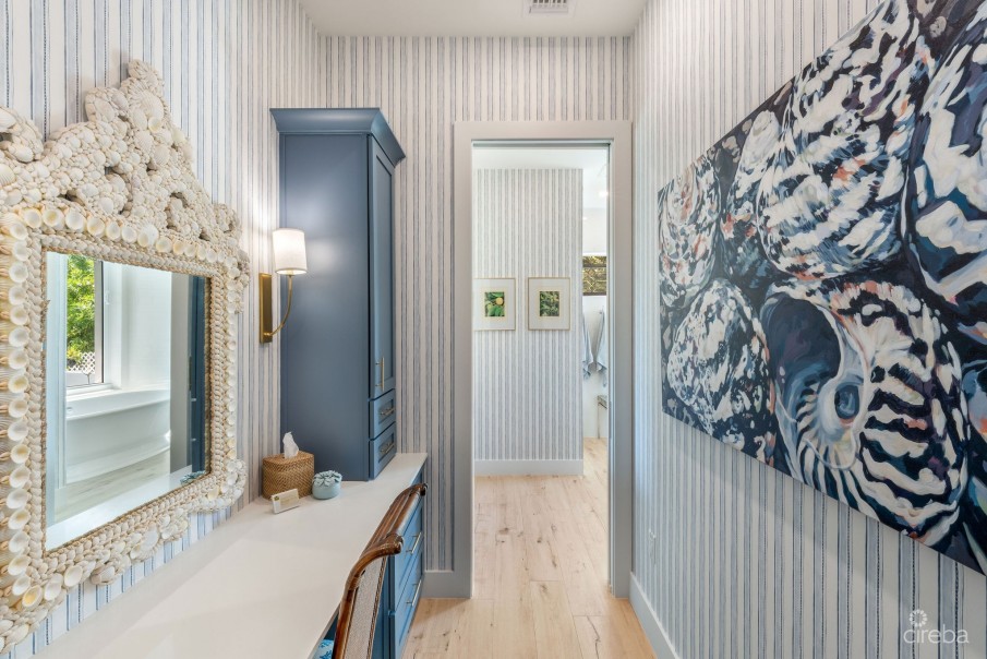 SPOTTS BEACH COTTAGE - Image 31