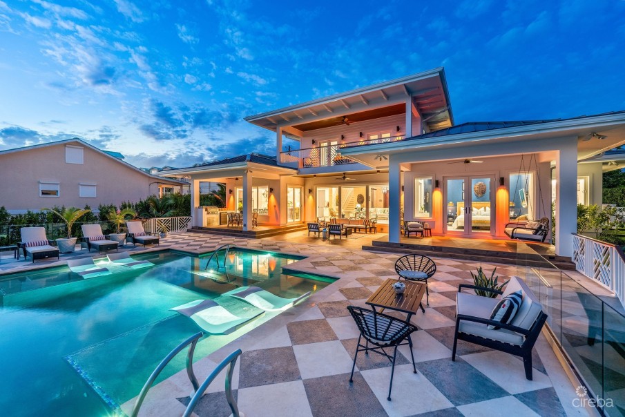 SPOTTS BEACH COTTAGE - Image 47