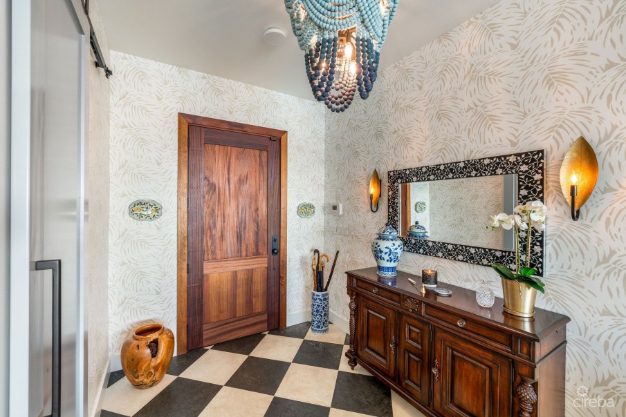 SPOTTS BEACH COTTAGE - Image 12