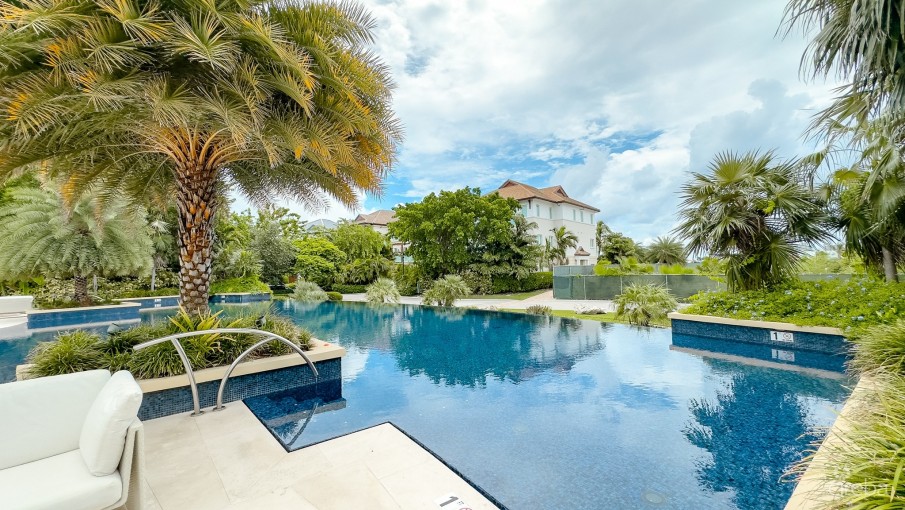 STONE ISLAND RESIDENCE YACHT CLUB - Image 22