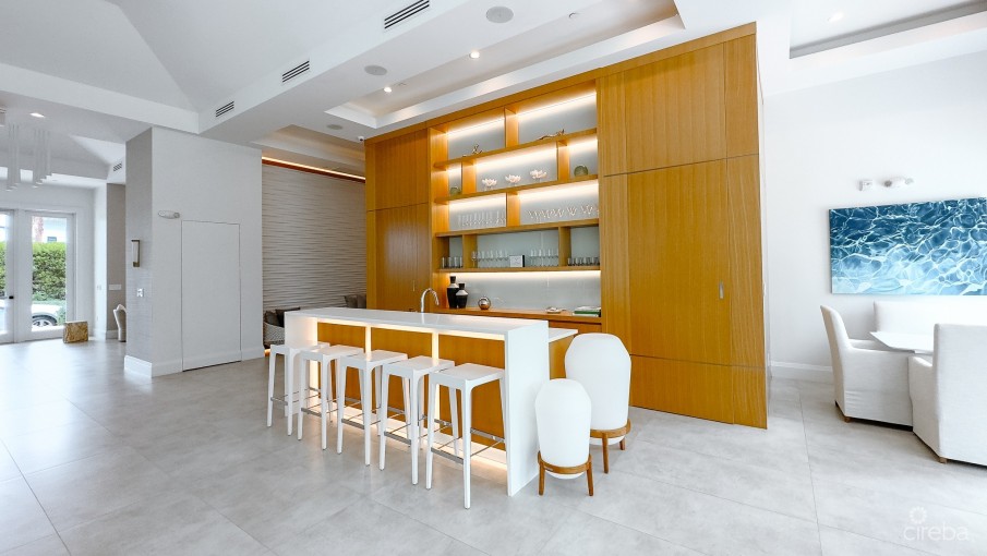 STONE ISLAND RESIDENCE YACHT CLUB - Image 18