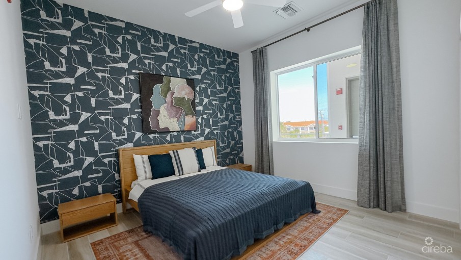 SUNSET POINT END UNIT WEST BAY - Image 6