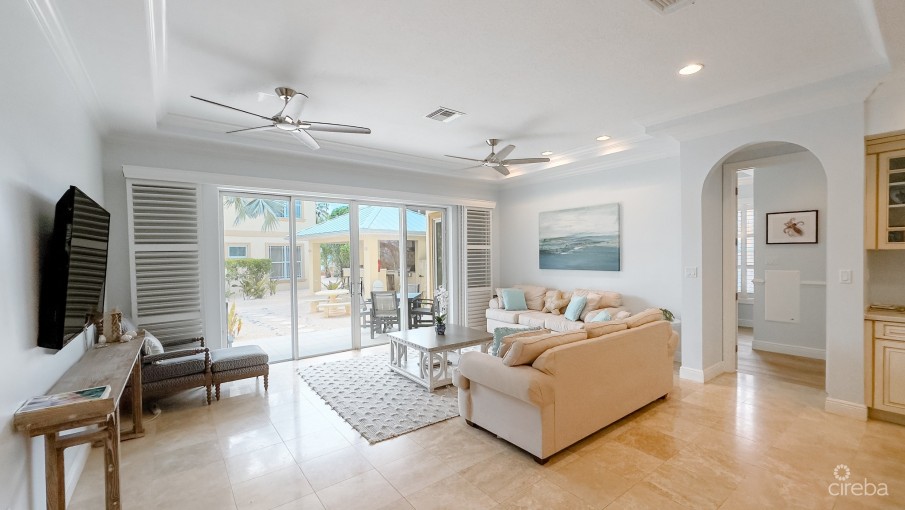 THE CLUB – LITTLE CAYMAN – OCEANFRONT - Image 4