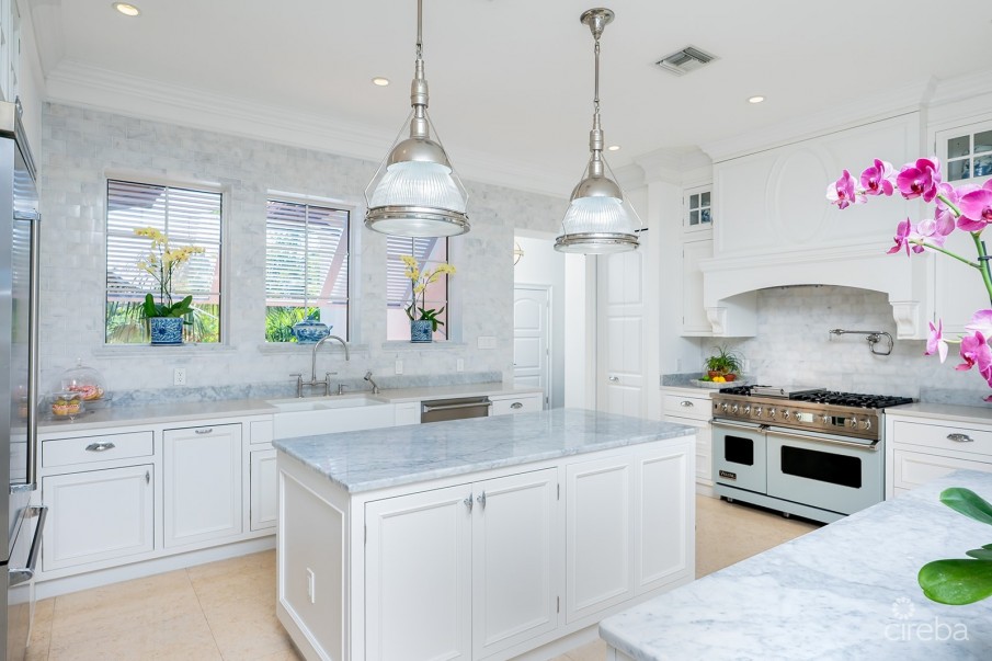 THE DOCK HOUSE | A VISTA DEL MAR & YACHT CLUB SIGNATURE RESIDENCE - Image 8