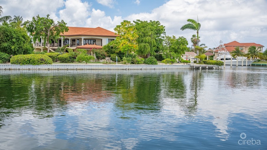 THE DOCK HOUSE | A VISTA DEL MAR & YACHT CLUB SIGNATURE RESIDENCE - Image 38