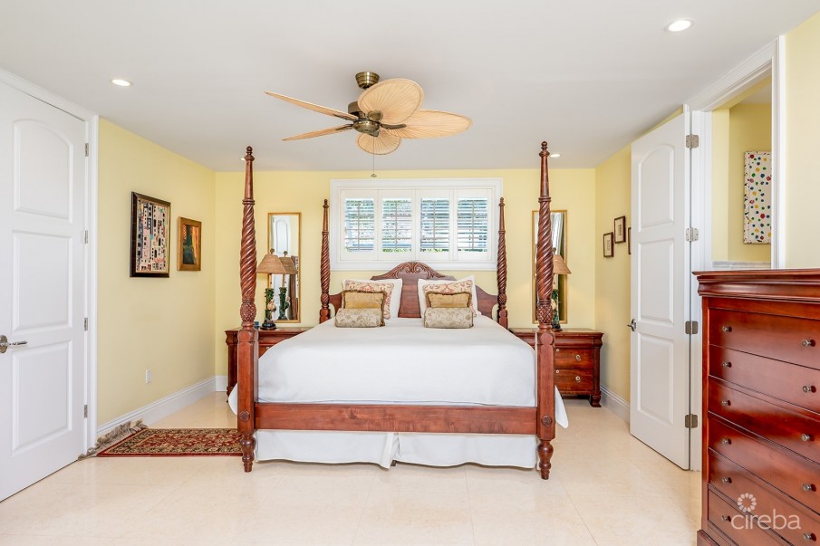 THE DOCK HOUSE | A VISTA DEL MAR & YACHT CLUB SIGNATURE RESIDENCE - Image 24