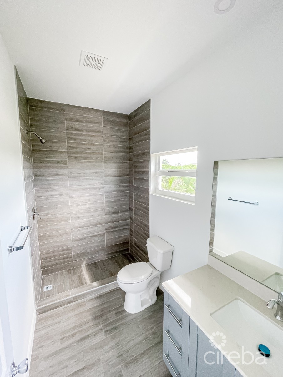 THE LANDING - SPOTTS - 2 BED ROOM PLUS DEN -  GROUND FLOOR CONDO - Image 3