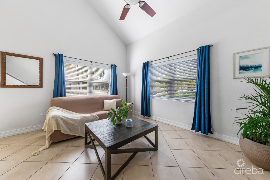 THE PALMS 5, PATRICK'S ISLAND TOWNHOME - Image 4