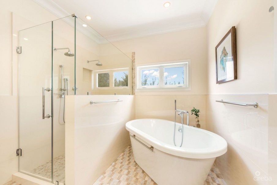 THE POINT AT PARADISE COVE - Image 10