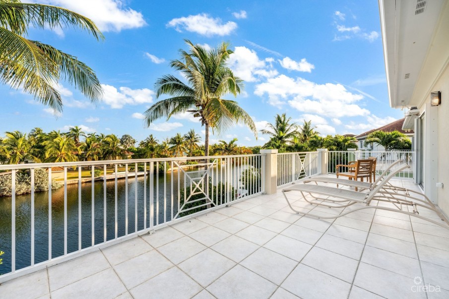 THE POINT AT PARADISE COVE - Image 9