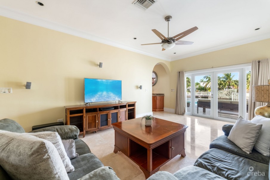 THE POINT AT PARADISE COVE - Image 5