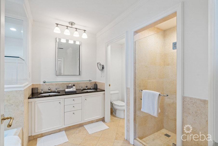THE RITZ CARLTON RESIDENCE #605 - Image 15