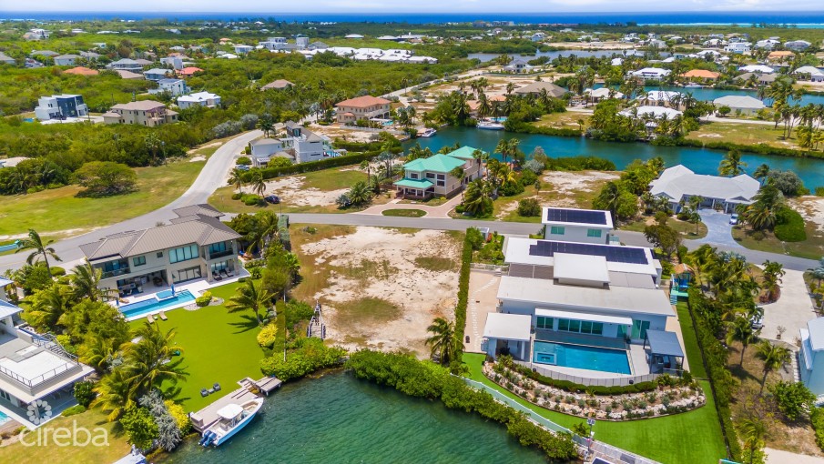 THE SHORES WATER FRONT LOT 0.42 ACRES - Image 3