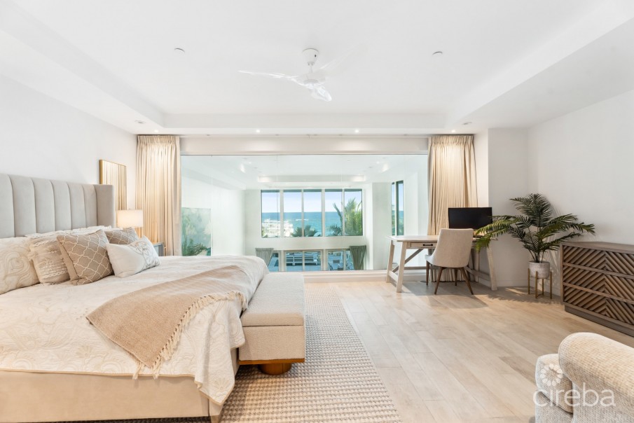 TIDES 4-BED BEACHFRONT CONDO WITH OVERSIZED TERRACE - Image 7