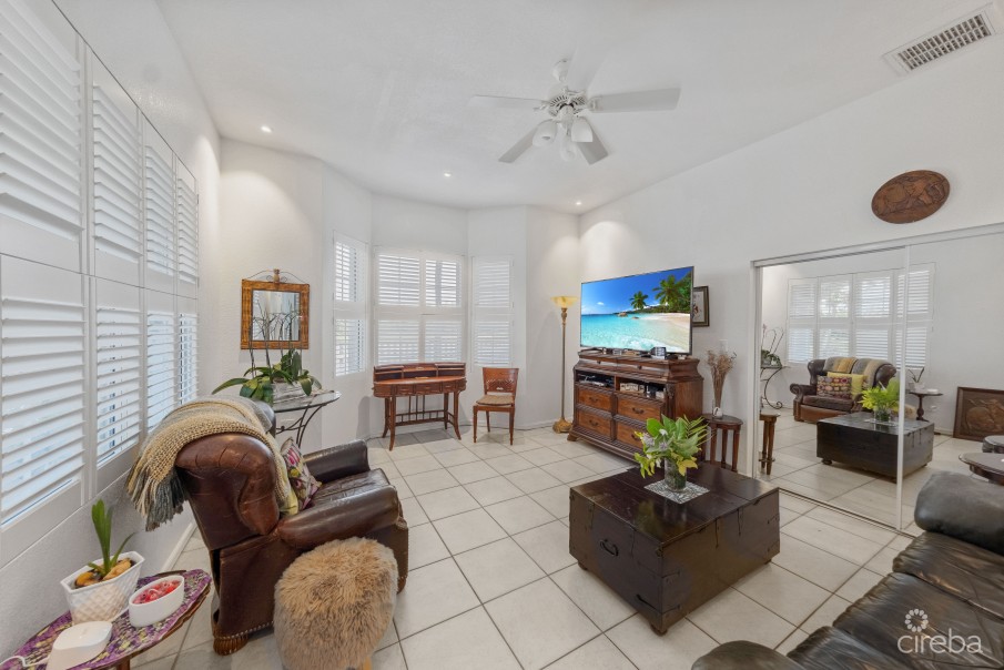 TIMELESS PALM ISLAND CIRCLE ESTATE - Image 23