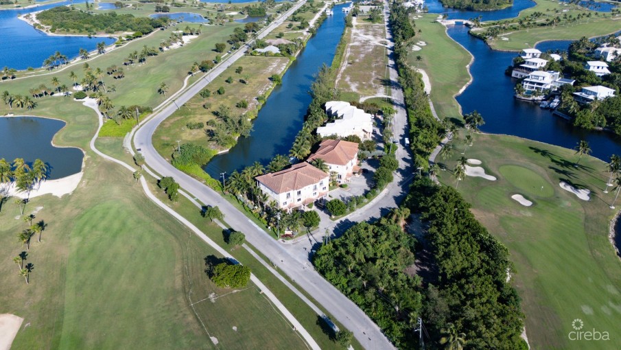 TURNBERRY VILLAS, CRYSTAL HARBOUR - Image 18