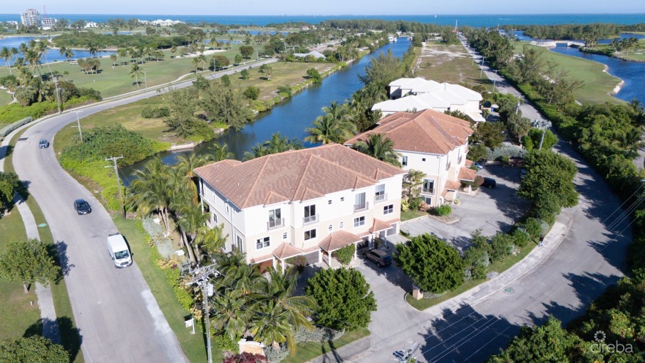 TURNBERRY VILLAS, CRYSTAL HARBOUR - Image 20