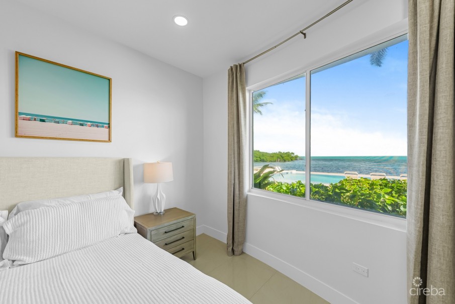 TURTLE COVE OCEANFRONT 3 BED WITH OUTSTANDING VIEW - Image 11