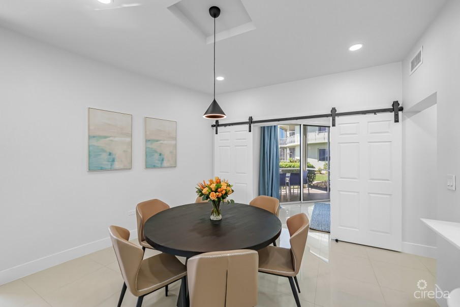 TURTLE COVE OCEANFRONT 3 BED WITH OUTSTANDING VIEW - Image 10