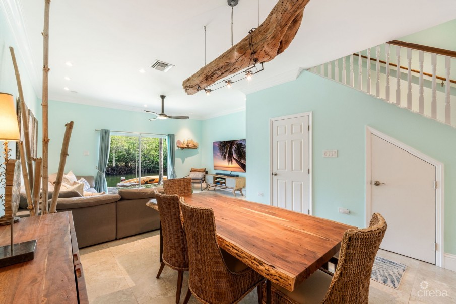 UPGRADED COASTAL ESCAPE CANAL FRONT TOWNHOUSE - Image 6