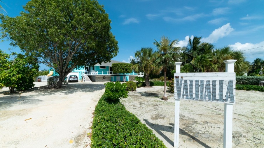 VALHALLA, WATER CAY ROAD - Image 7