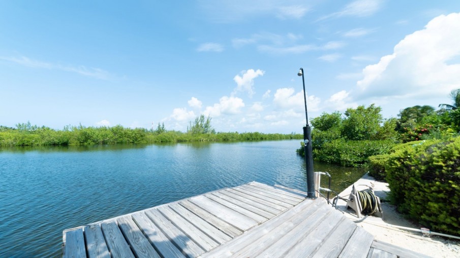 VALHALLA, WATER CAY ROAD - Image 5