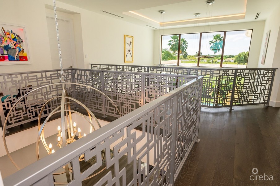 VILLA TOPENGA, CRYSTAL HARBOUR - Image 18
