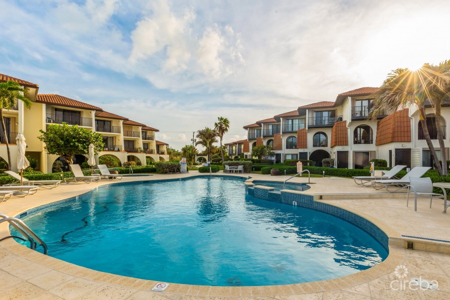 #4 VILLAS PAPPAGALLO - RENOVATED 1 BED / 1 BATH - Image 7