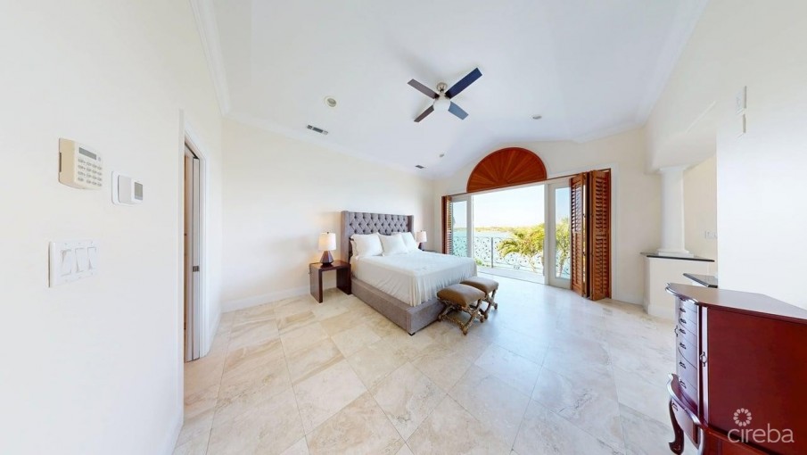 VISCAYA HOME, GOVERNOR'S CREEK - Image 25