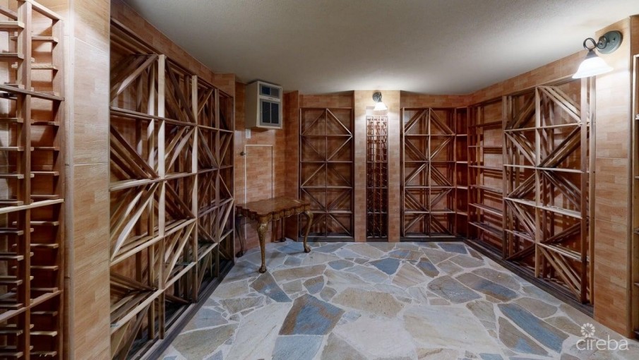 VISCAYA HOME, GOVERNOR'S CREEK - Image 35