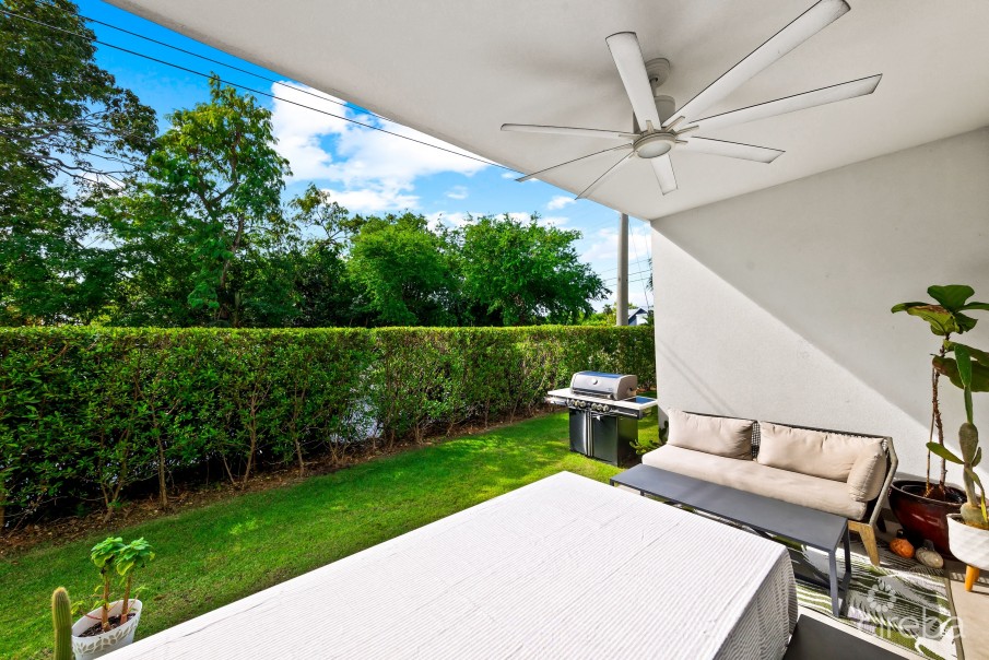 VIVI 14, TWO BEDROOM TOWNHOME - Image 10