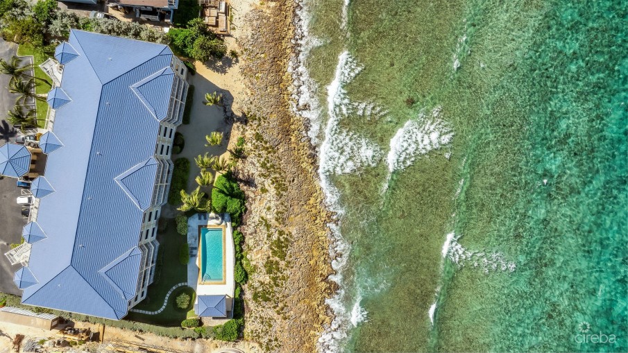 WESTVIEW - PRIME OCEANFRONT 3-BEDROOM RESIDENCE - Image 17